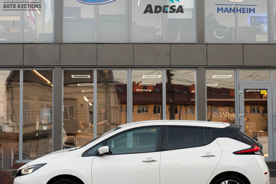 Продам Nissan Leaf 2021 года в Черновцах