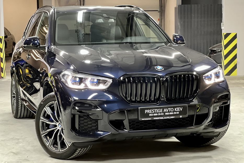 Продам BMW X5 2022 года в Киеве