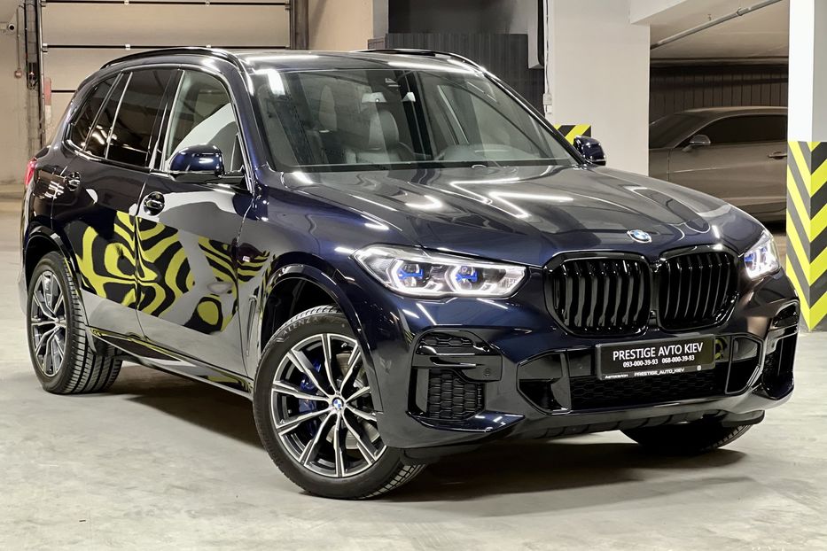 Продам BMW X5 2022 года в Киеве