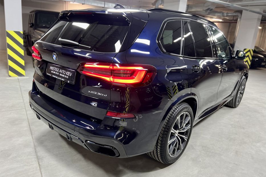 Продам BMW X5 2022 года в Киеве