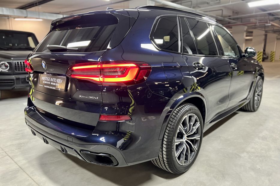 Продам BMW X5 2022 года в Киеве