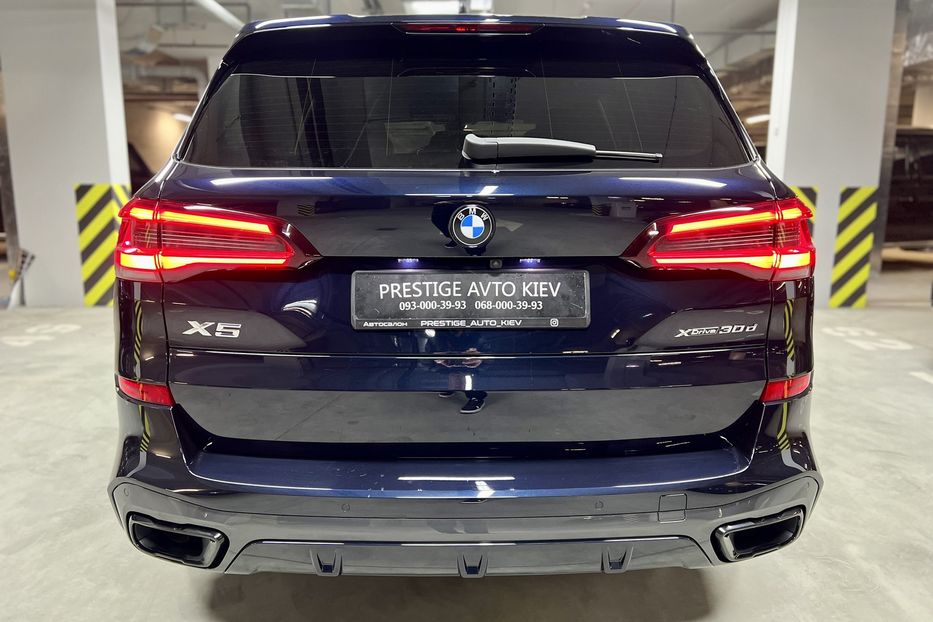 Продам BMW X5 2022 года в Киеве
