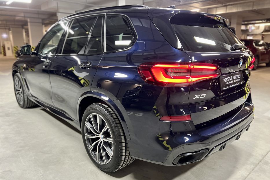 Продам BMW X5 2022 года в Киеве