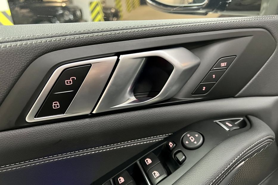 Продам BMW X5 2022 года в Киеве