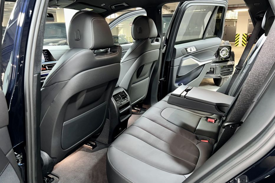 Продам BMW X5 2022 года в Киеве