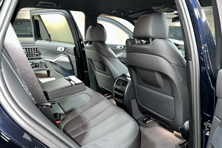 Продам BMW X5 2022 года в Киеве