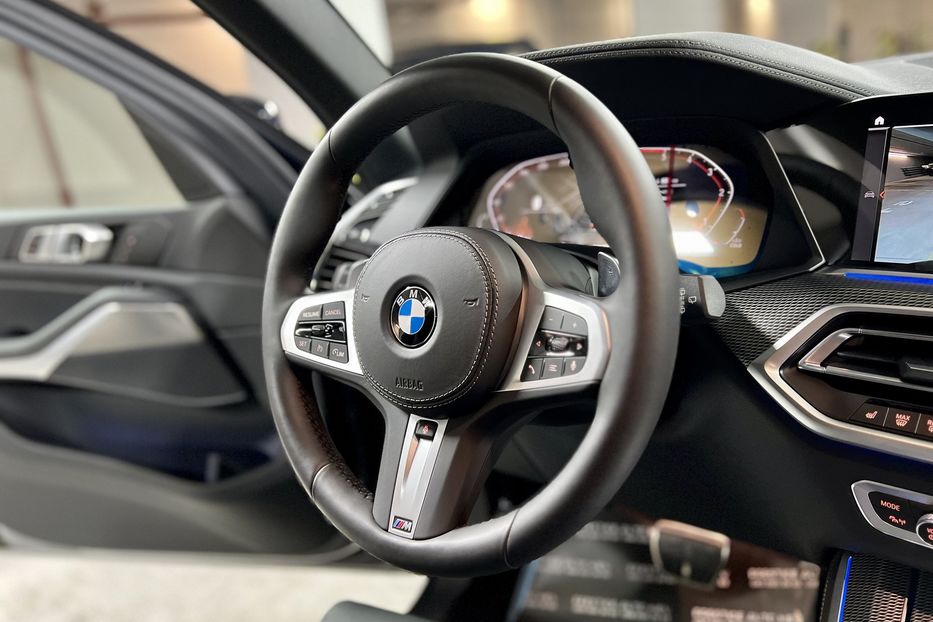 Продам BMW X5 2022 года в Киеве