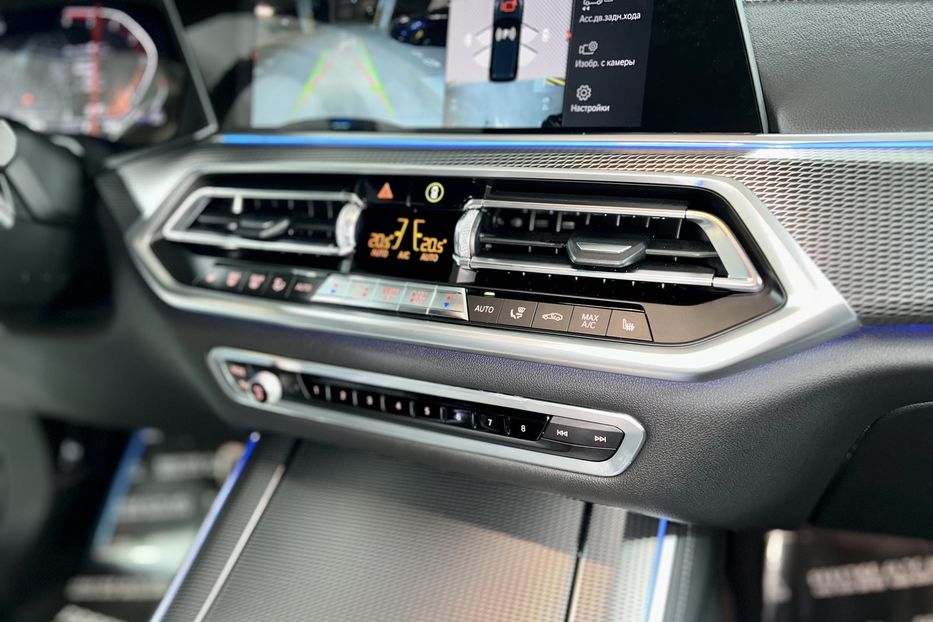 Продам BMW X5 2022 года в Киеве