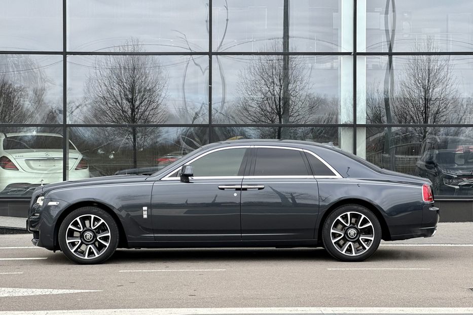 Продам Rolls-Royce Ghost 2016 года в Киеве