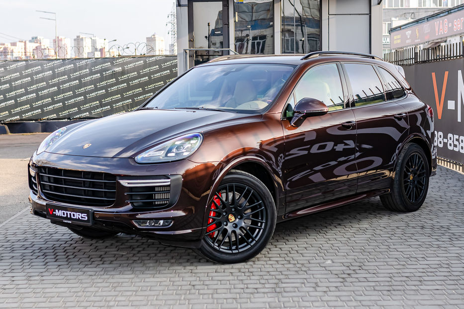 Продам Porsche Cayenne GTS 2015 года в Киеве