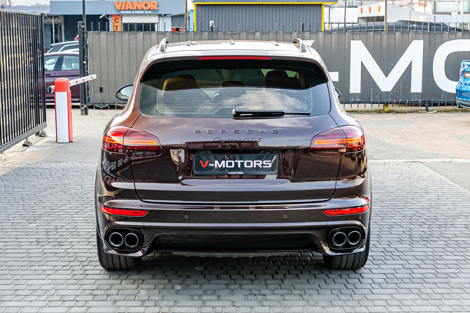 Продам Porsche Cayenne GTS 2015 года в Киеве