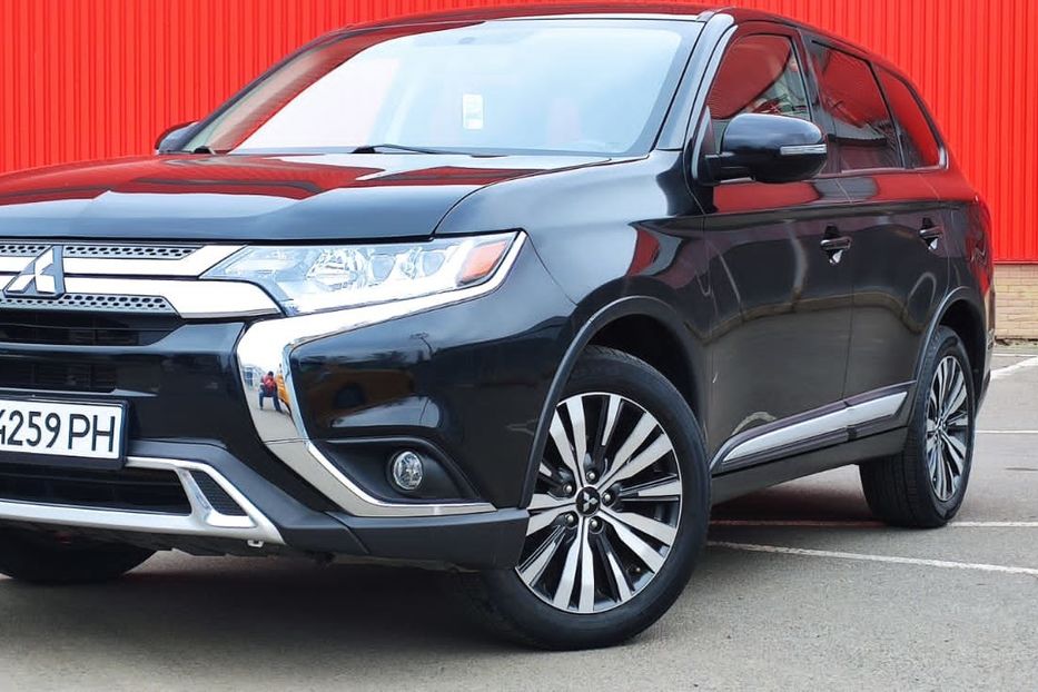 Продам Mitsubishi Outlander Full 2018 года в Одессе