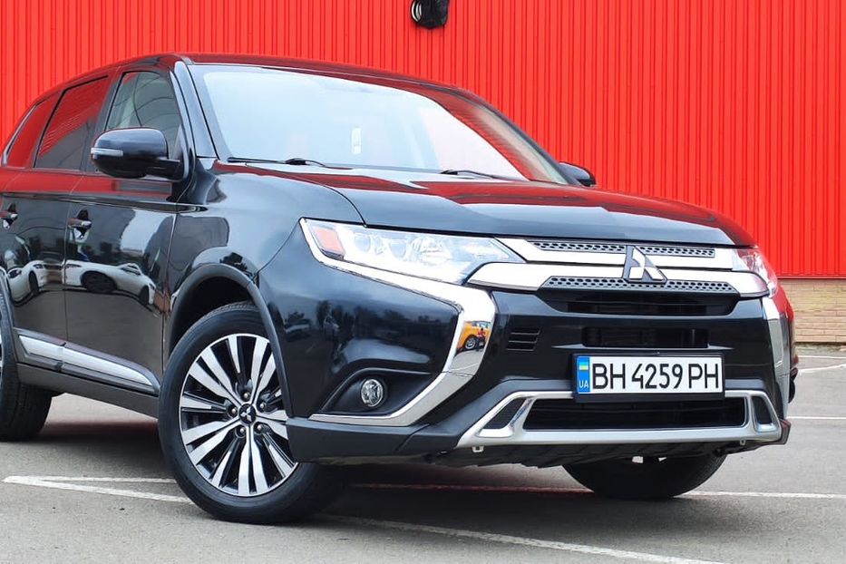 Продам Mitsubishi Outlander Full 2018 года в Одессе