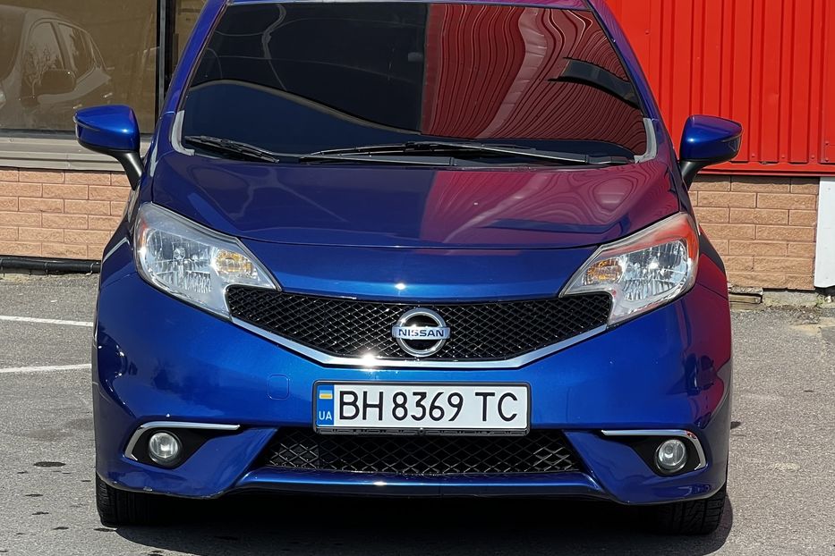 Продам Nissan Note Versa SR 2015 года в Одессе