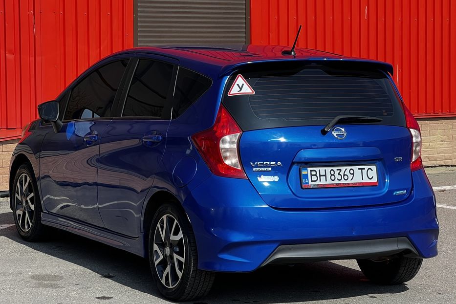 Продам Nissan Note Versa SR 2015 года в Одессе