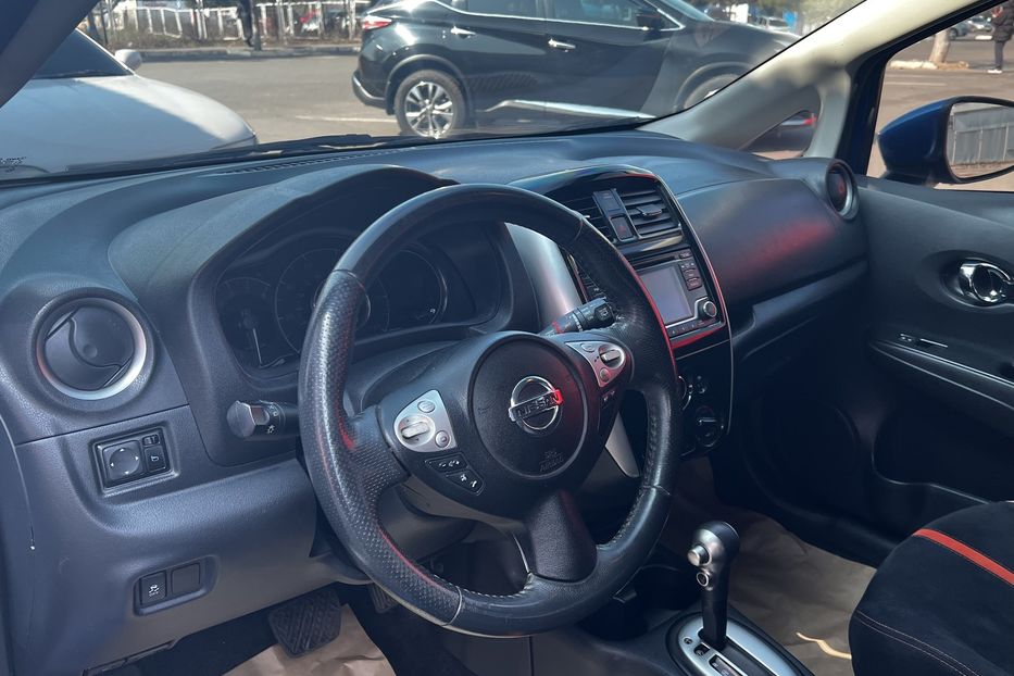 Продам Nissan Note Versa SR 2015 года в Одессе