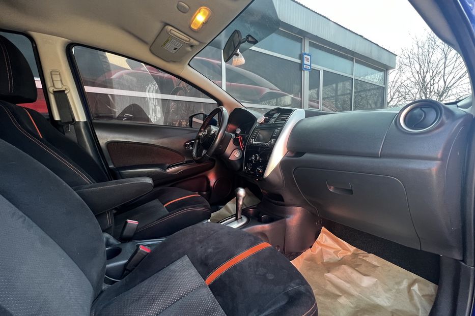 Продам Nissan Note Versa SR 2015 года в Одессе