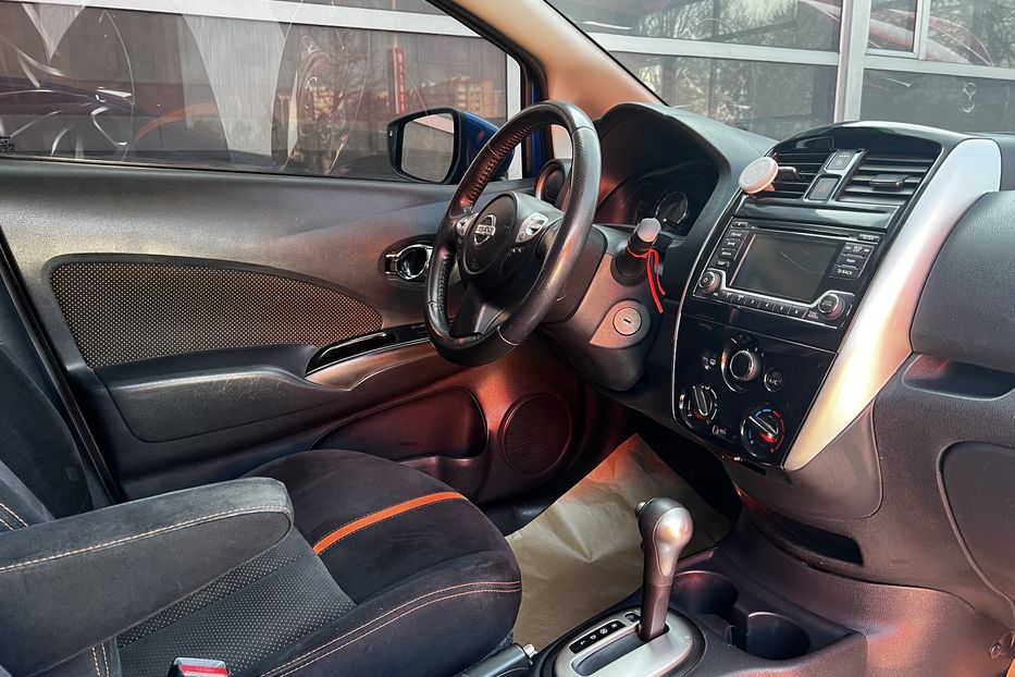 Продам Nissan Note Versa SR 2015 года в Одессе