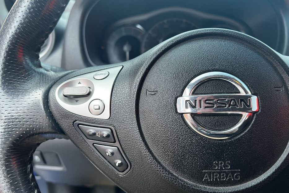 Продам Nissan Note Versa SR 2015 года в Одессе