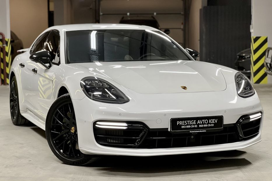 Продам Porsche Panamera 2016 года в Киеве