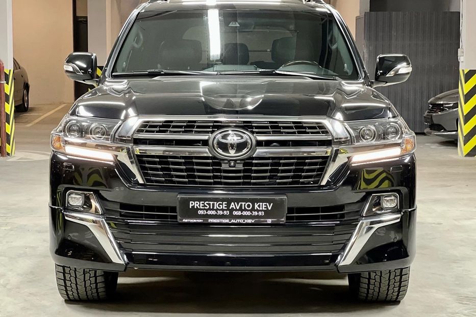 Продам Toyota Land Cruiser 200 Executive Lounge  2020 года в Киеве