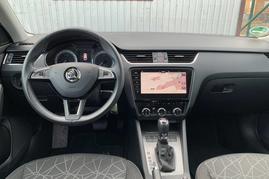 Продам Skoda Octavia A7 1.6 TDI CLEVER FULL LED 2019 года в Львове