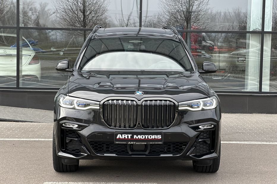 Продам BMW X7 M50D 2022 года в Киеве