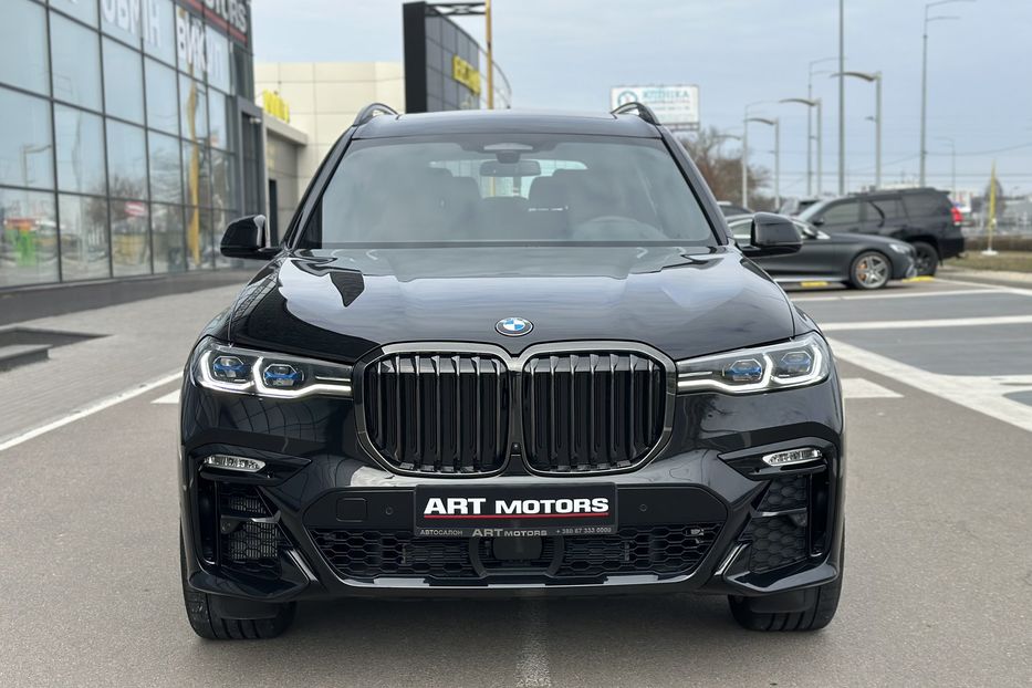 Продам BMW X7 M50D 2022 года в Киеве