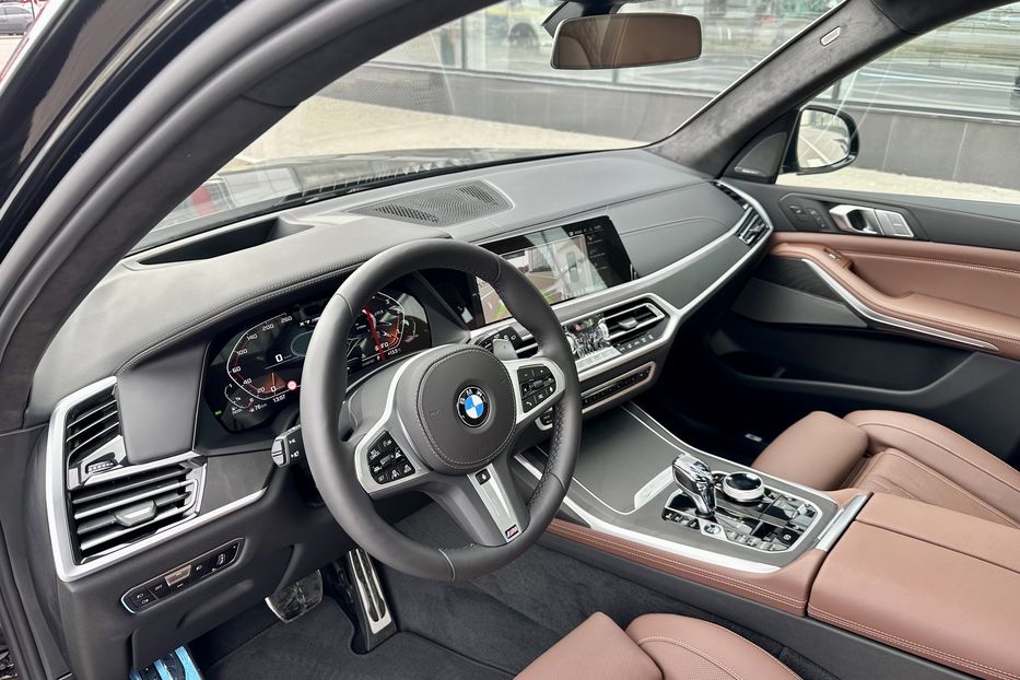 Продам BMW X7 M50D 2022 года в Киеве