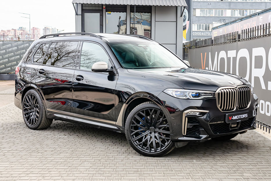 Продам BMW X7 M50d 2020 года в Киеве