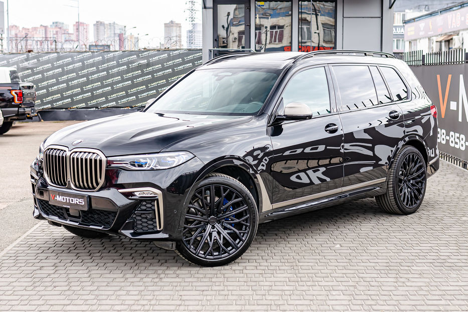 Продам BMW X7 M50d 2020 года в Киеве