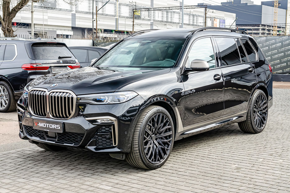 Продам BMW X7 M50d 2020 года в Киеве