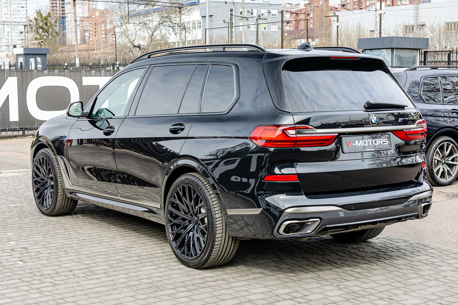 Продам BMW X7 M50d 2020 года в Киеве