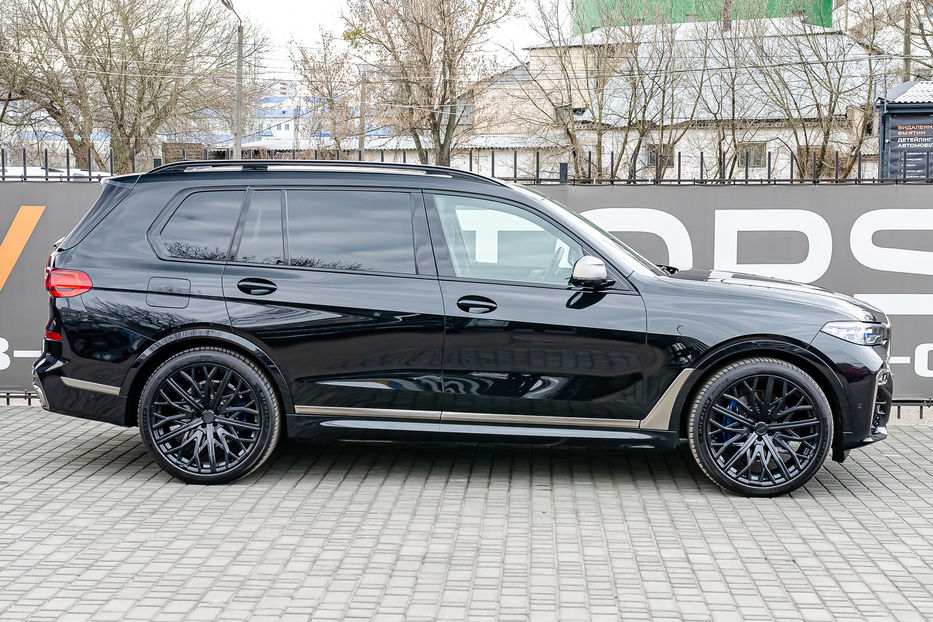 Продам BMW X7 M50d 2020 года в Киеве