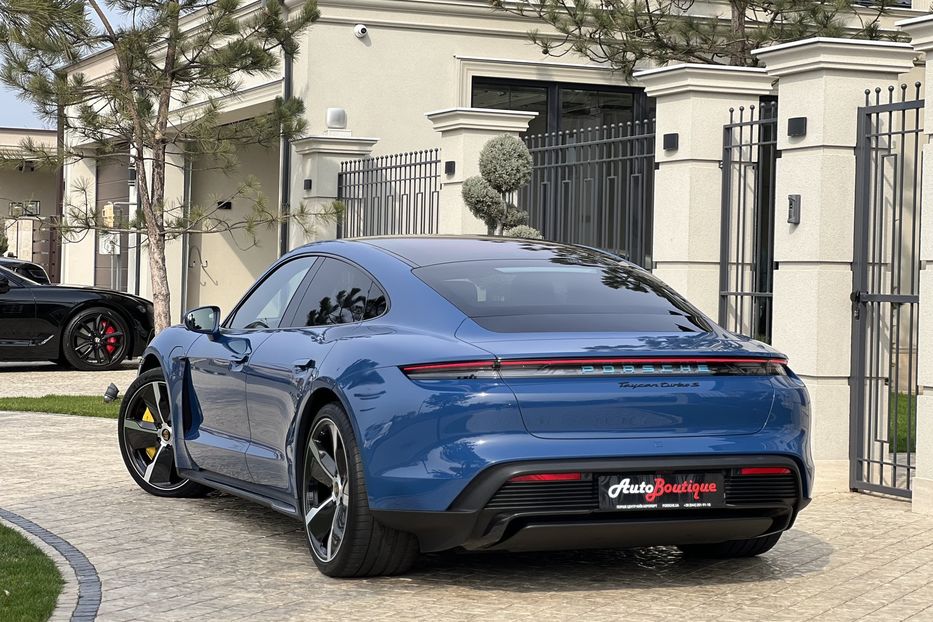 Продам Porsche Taycan Turbo S 2021 года в Одессе