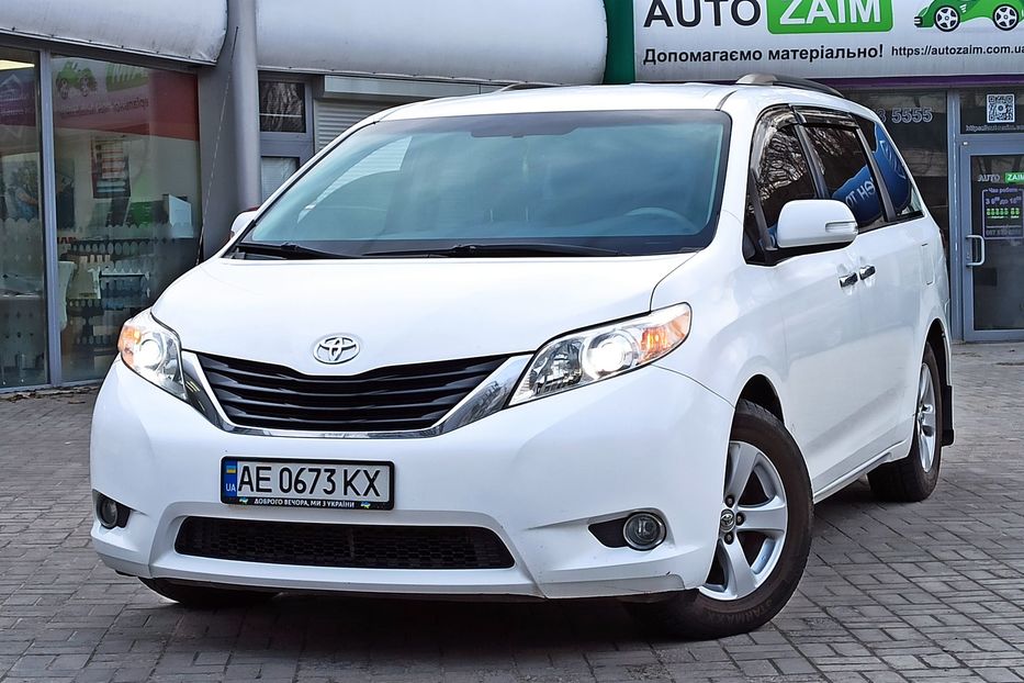 Продам Toyota Sienna 2011 года в Днепре