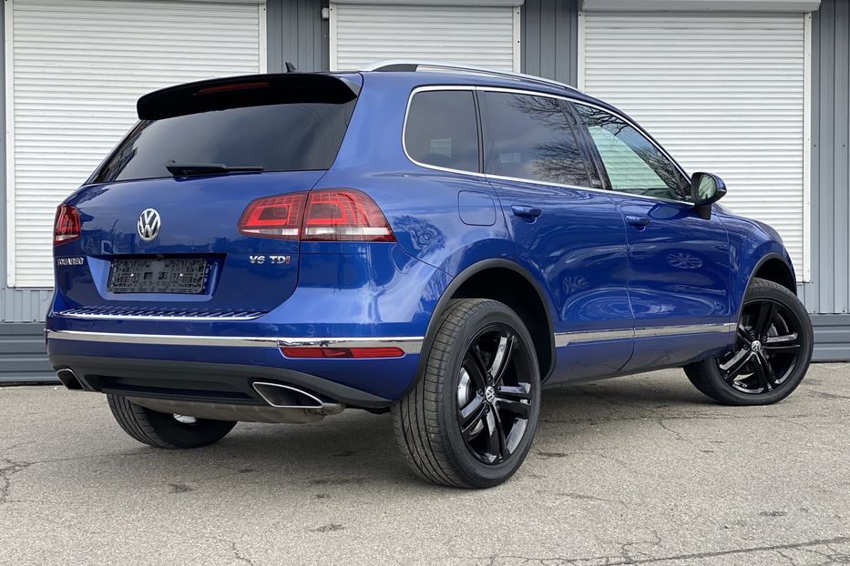 Продам Volkswagen Touareg EXECUTIVE Edition 2018 года в Киеве