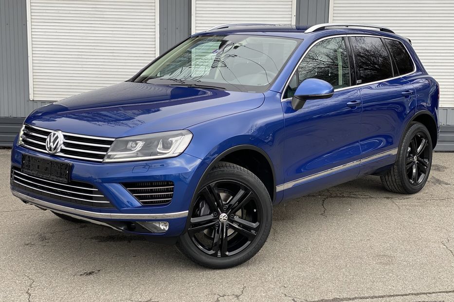 Продам Volkswagen Touareg EXECUTIVE Edition 2018 года в Киеве