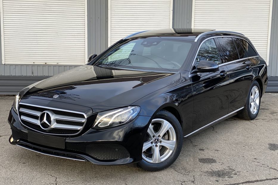 Продам Mercedes-Benz E-Class Avantgarde  2018 года в Киеве