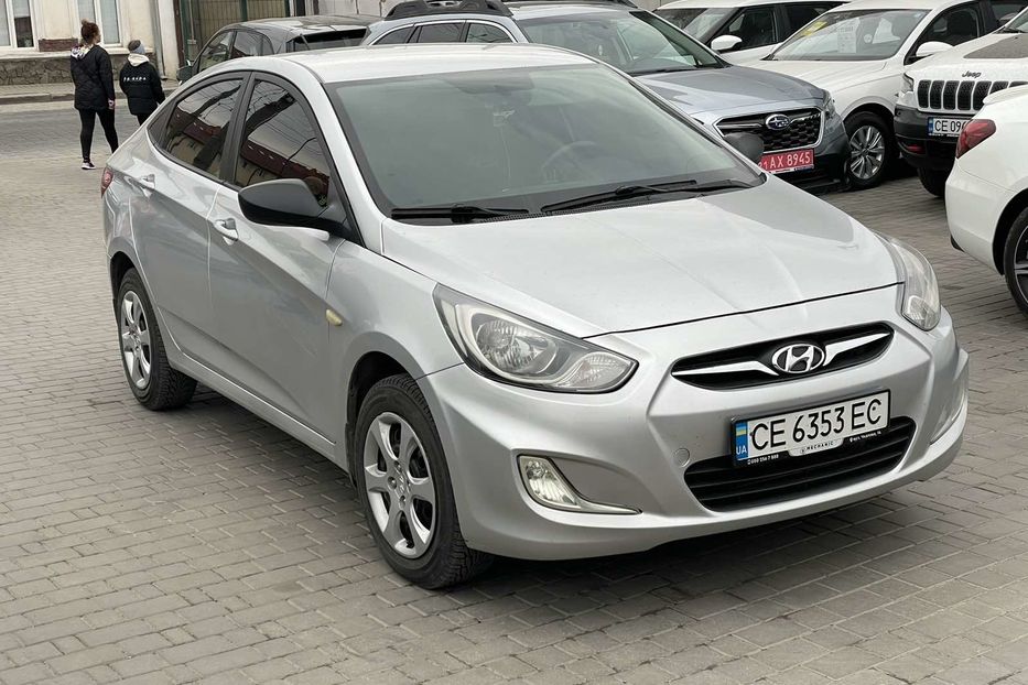 Продам Hyundai Accent  2011 года в Черновцах