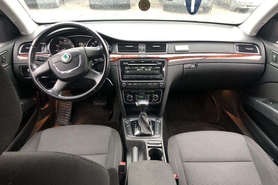 Продам Skoda Superb 2012 года в Николаеве