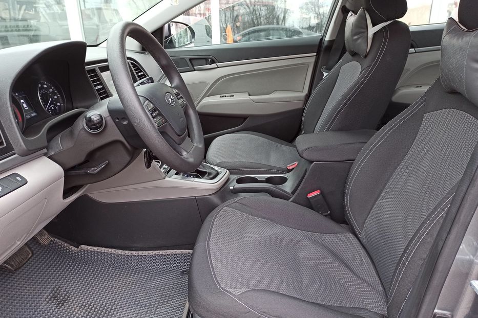 Продам Hyundai Elantra 2018 года в Днепре