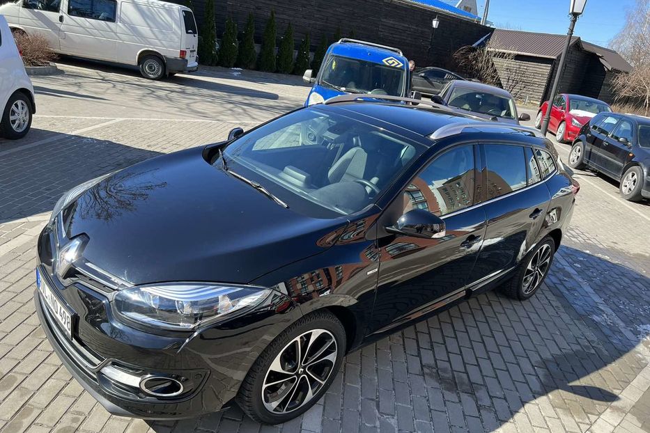 Продам Renault Megane BOSE / PANORAMA 2014 года в Киеве