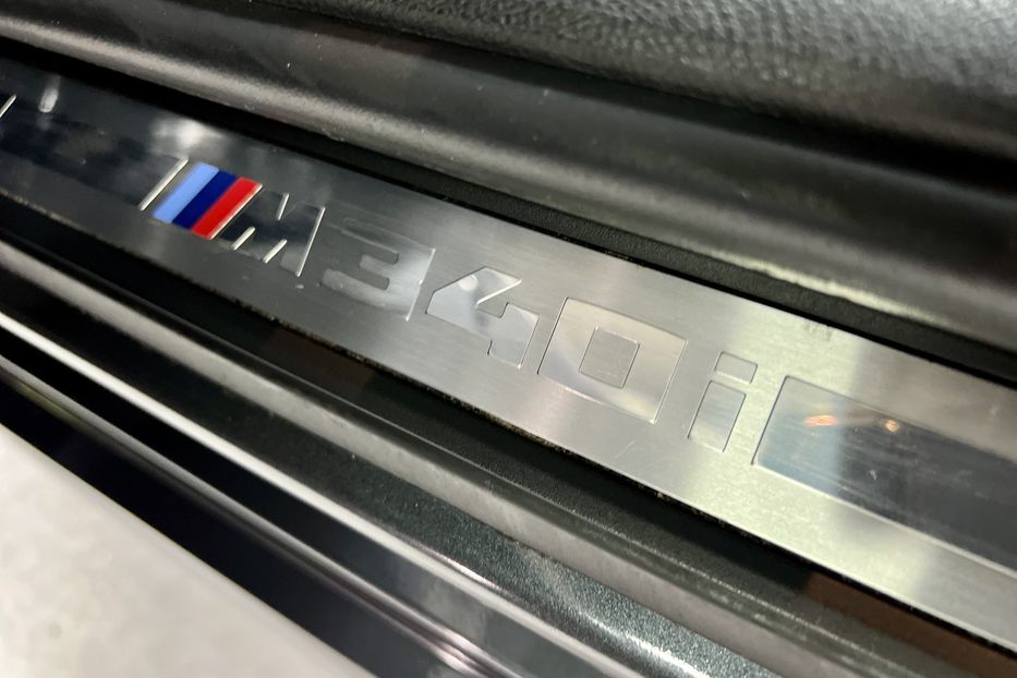 Продам BMW 340 2019 года в Киеве