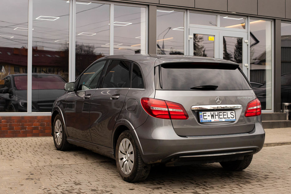 Продам Mercedes-Benz B-Class 2015 года в Черновцах