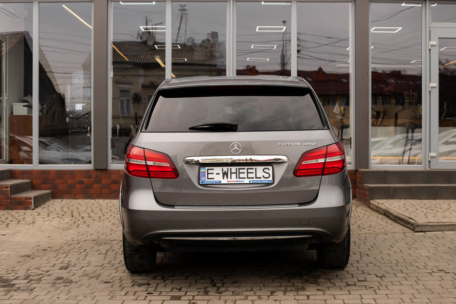 Продам Mercedes-Benz B-Class 2015 года в Черновцах