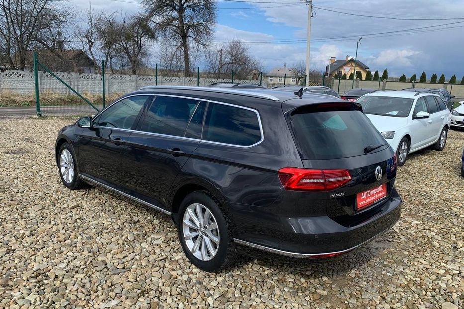 Продам Volkswagen Passat B8  Highline 2018 года в Львове