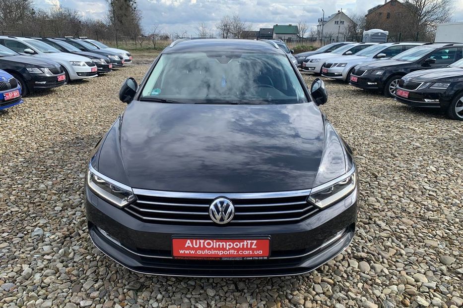 Продам Volkswagen Passat B8  Highline 2018 года в Львове