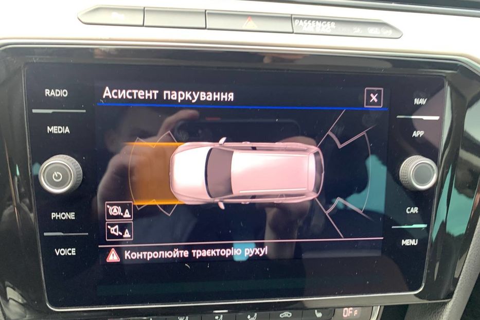 Продам Volkswagen Passat B8  Highline 2018 года в Львове