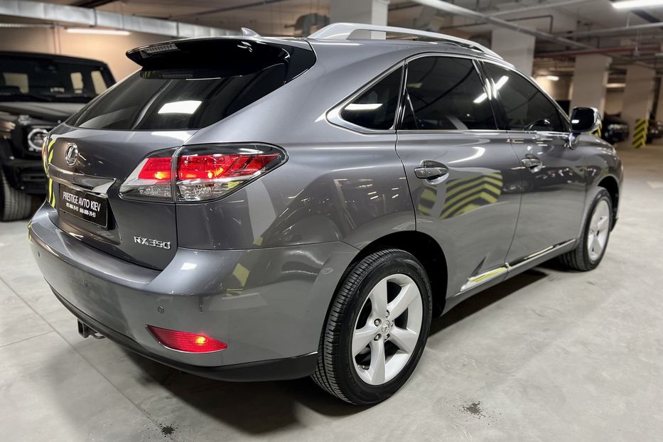 Продам Lexus RX 350 2013 года в Киеве